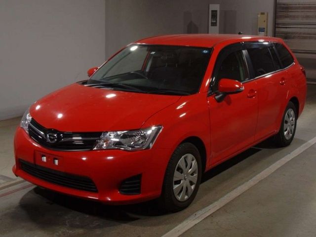 2255 Toyota Corolla fielder NZE161G 2014 г. (TAA Chubu)